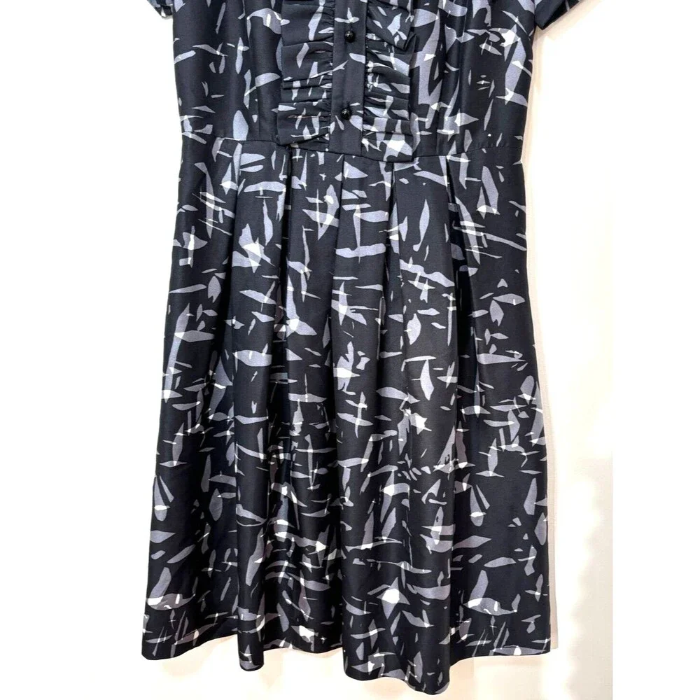Kate Spade Nelli 100% Silk Fit Flare Dress sz 2 Black Gray Abstract Print Career
